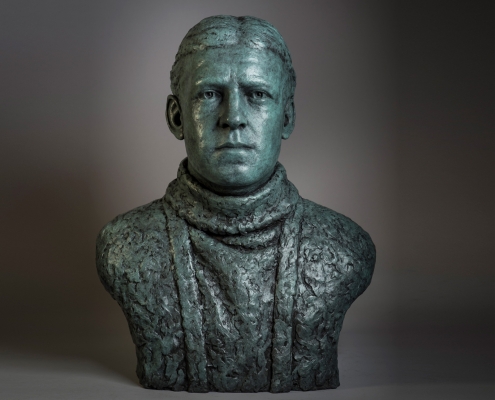 Life size bronze bust sculpture of the Antarctic explorer Sir Ernest Shackleton