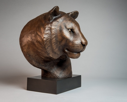 Bronze sculpture of a Tiger head